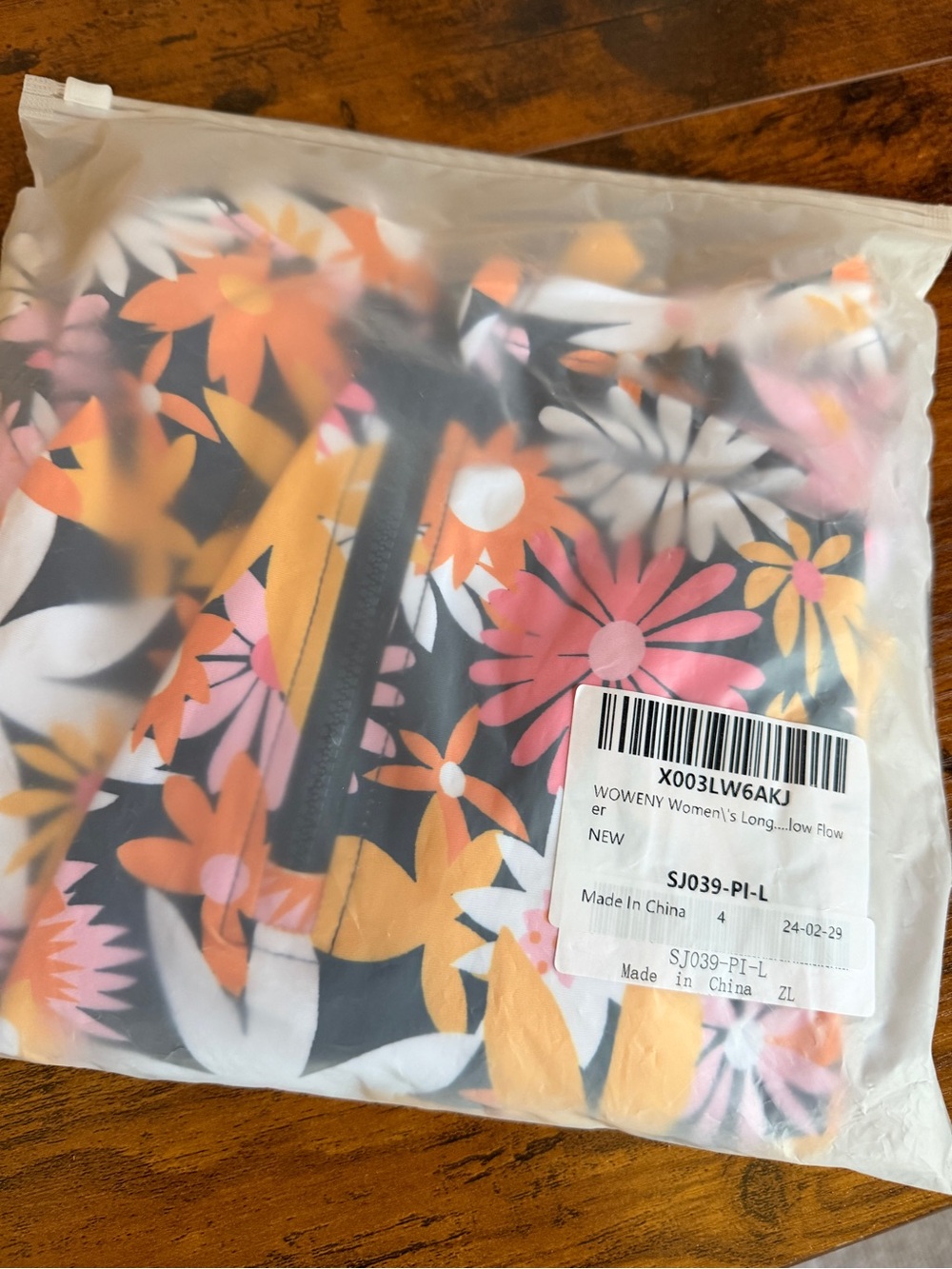 NWT Amazon Women’s floral zip swim shirt rash guard SPF 50 Large - Picture 5 of 5